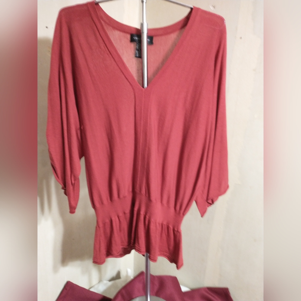 Cable & Gauge Rust Colored Lightweight Sweater - image 8